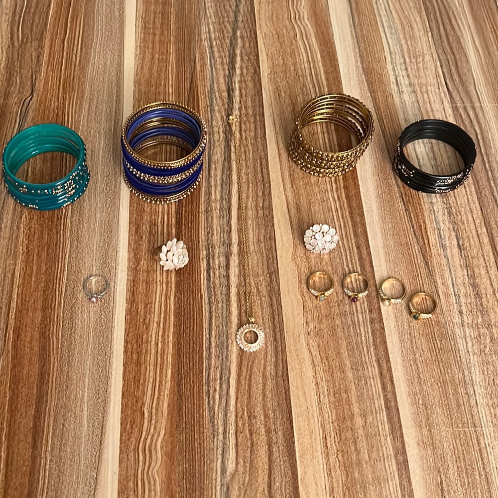 Jewelry bundle 1